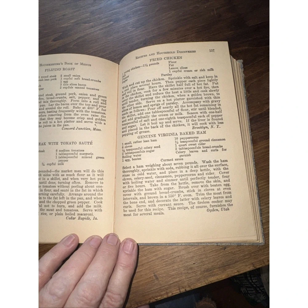 Vintage 1922 Good Housekeeping Book of Menus Recipes And Household Discoveries